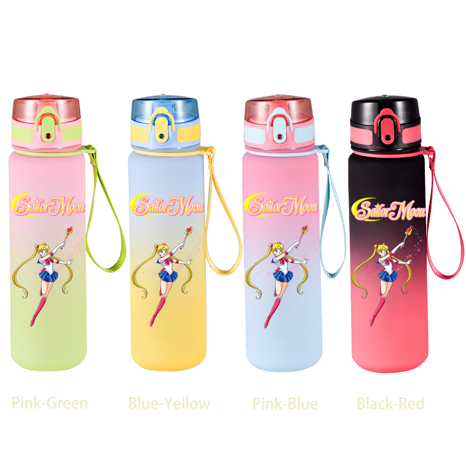 

Пластиковая бутылка для воды Sailor Moon 650 мл