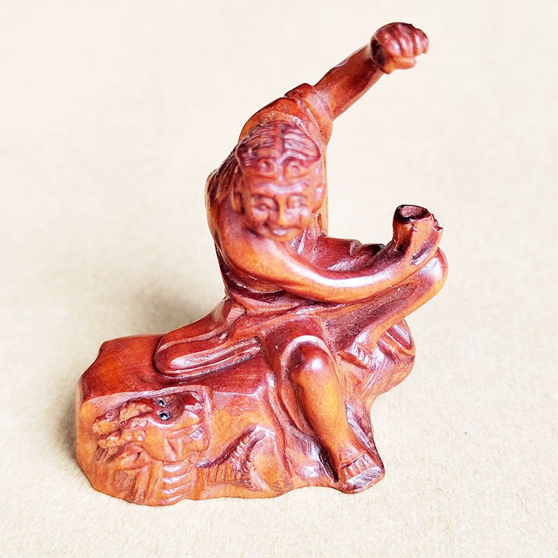 

Фигурки из самшита Kung Fu Monk and Dragon