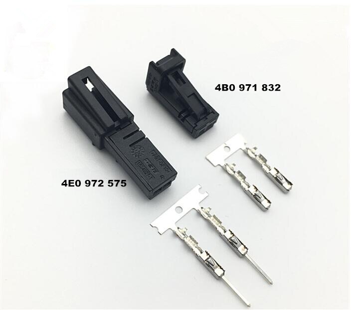 

1 Set 2 Pin 4B0971832 / 4B0 971 832 / 4E0 972 575 Door Lamp Socket Interior LED Light Plug Speaker Connector For Audi VW Skoda
