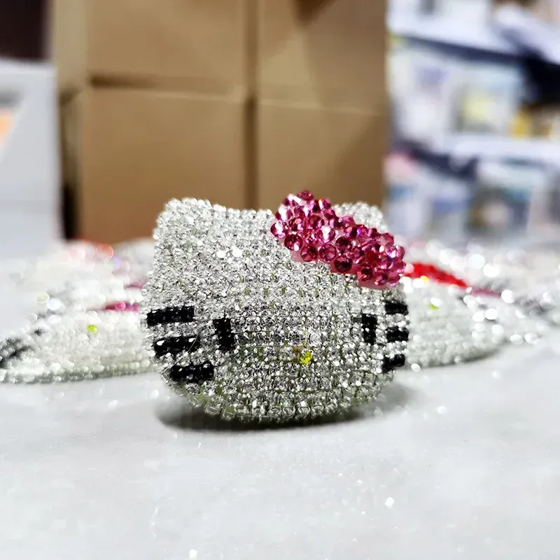 

Наклейка Hello Kitty с стразами MINISO