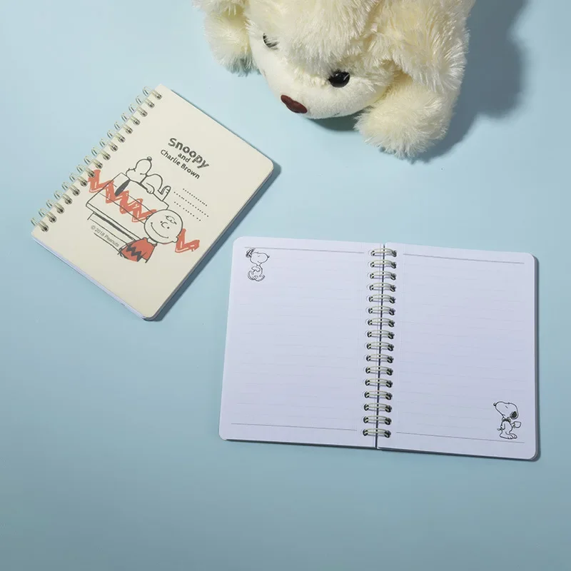 

Блокнот MINISO Snoopy A6