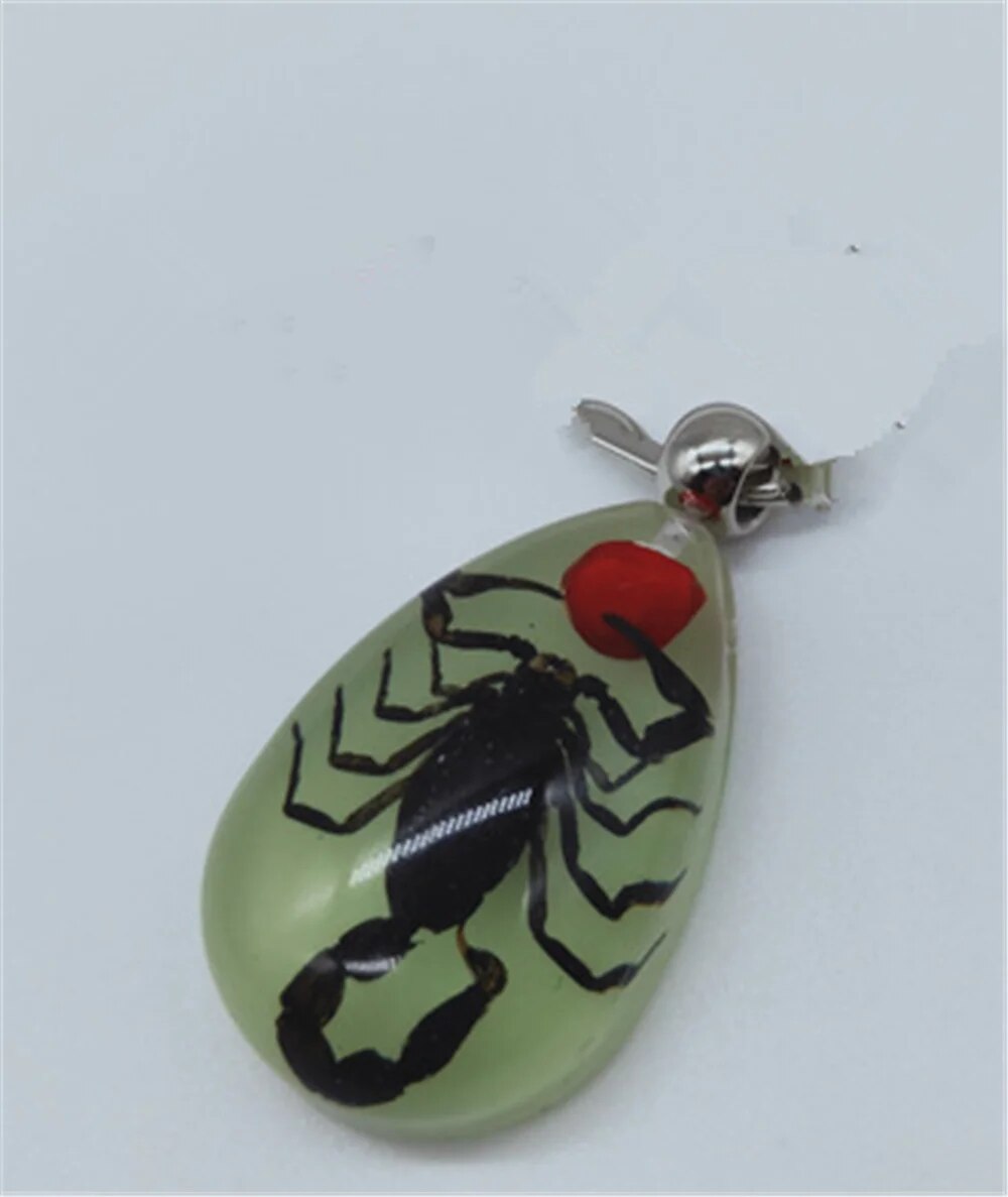 

Автомобильные аксессуары в виде насекомых для Mercedes Benz A-Class X-Class S65 S63 S600 S560e A180