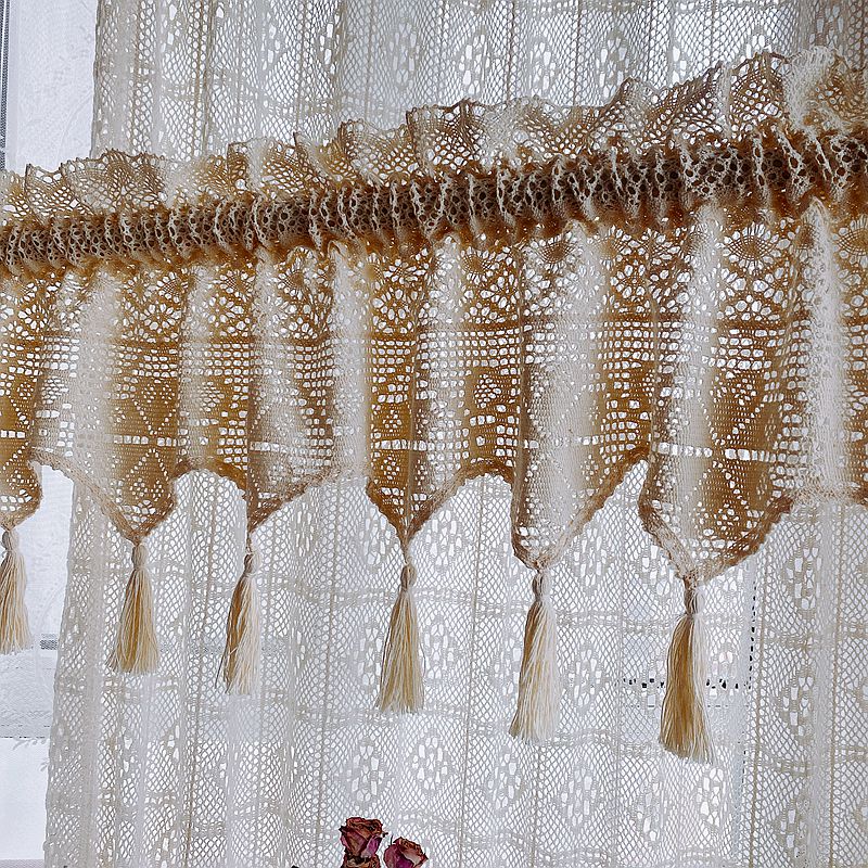 

Короткие вязаные шторы из хлопка aki's gift бежевого цвета