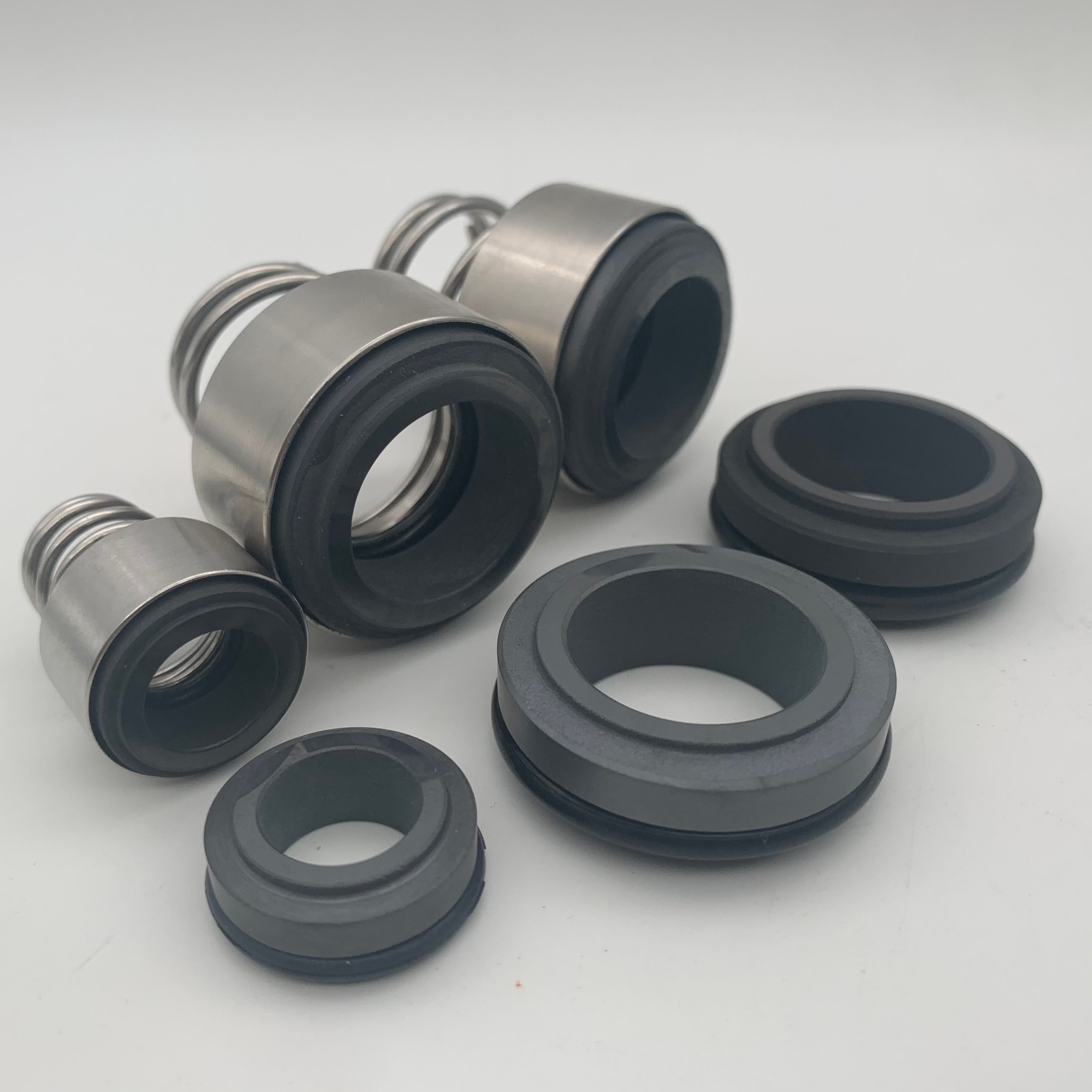 

LWL-12 ( Rote-n-5-12 ), LWL-16 ( Rote-n-5-16 ), LWL-22 ( Rote-n-5-22 ) Торцевые уплотнения для насосов LO-WA-RA SHS