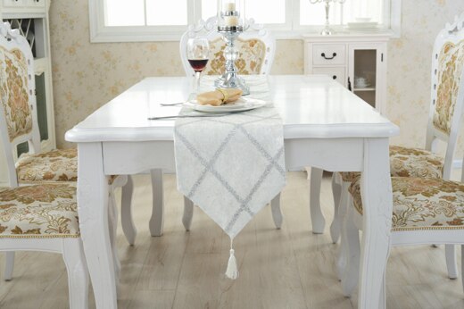 

Скатерть-дорожка Happy Household Европа бежевая 28x180 см