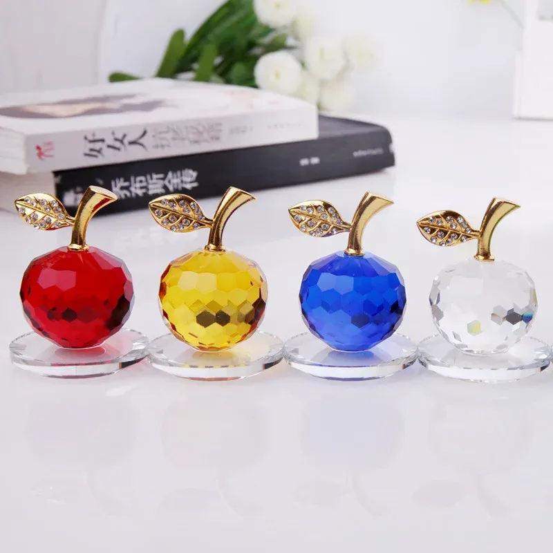 

Хрустальная статуэтка яблоко Swarovski