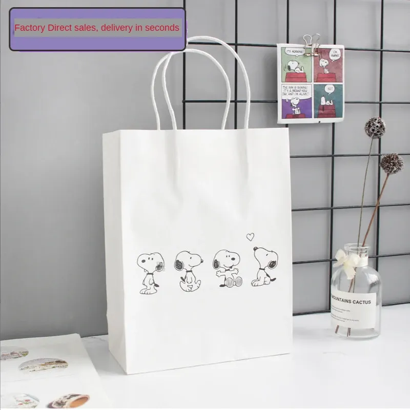

Snoopy подарочный пакет MINISO