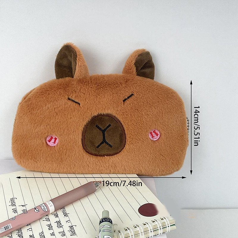 

Плюшевый пенал Capybara