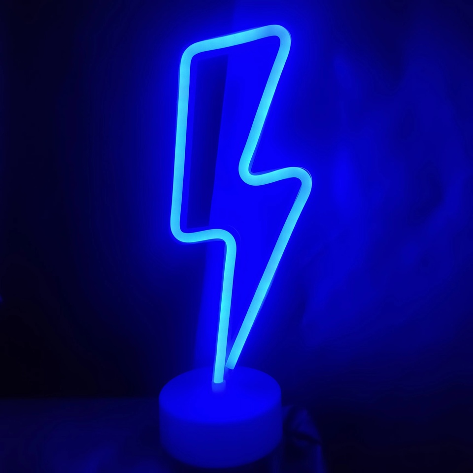 

LED ночник молния NoEnName_Null