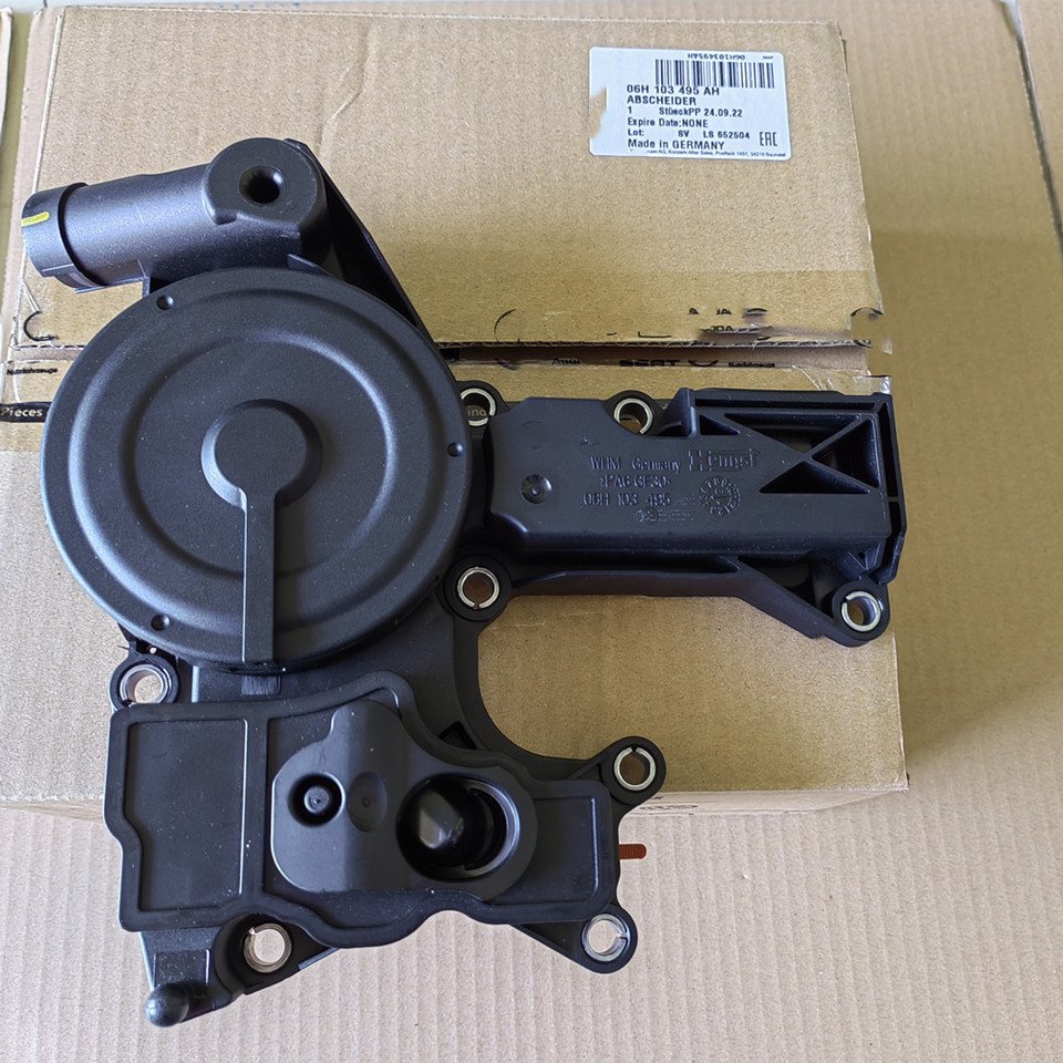 

OEM PCV маслоотделитель клапана 06H103495AH для Audi A3 8P A4 A5 B8 Q5 2,0 t CBFA CCTA для VW Golf CC EOS Mk5 MK6 GTI 2,0 T Passat B6