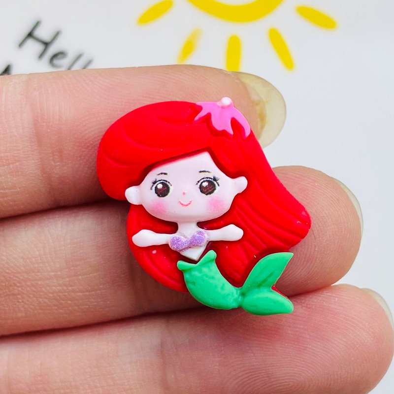

Мини фигурки принцесс MINISO