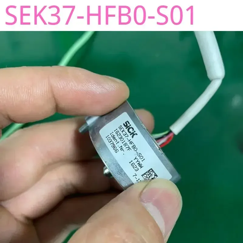 

Б/у энкодер Sike SEK37-HFB0-S01 Тест ОК