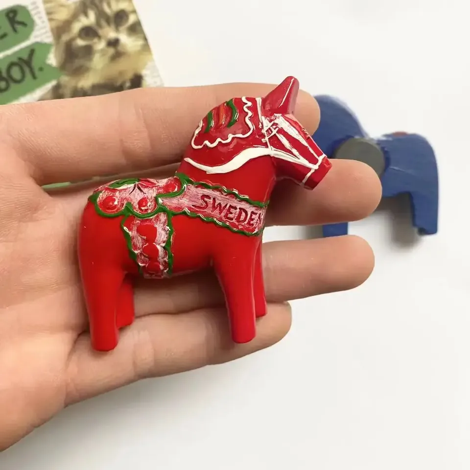 

3D магниты для холодильника "Шведская красная лошадь"