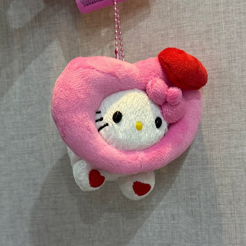 

MINISO Розовый плюшевый брелок Hello Kitty