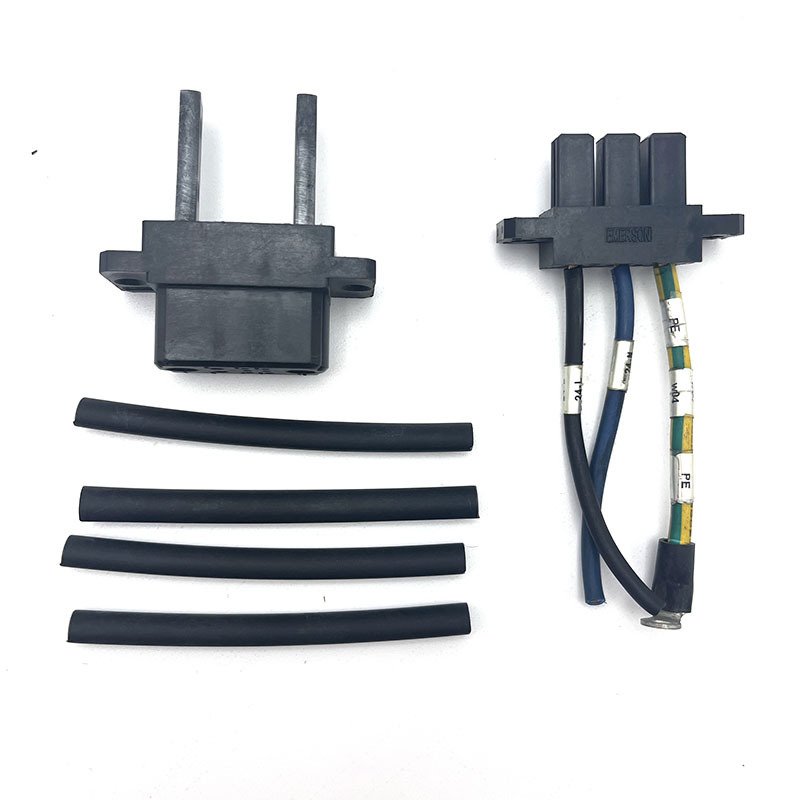

R48-2900U R48-3200 R48-3200E R48-3500E входной разъем