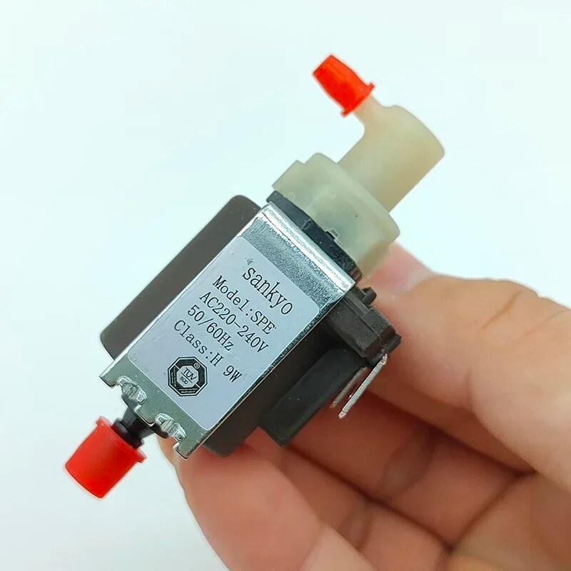 

Насос Sankyo SPE 9 Вт 220-240 В