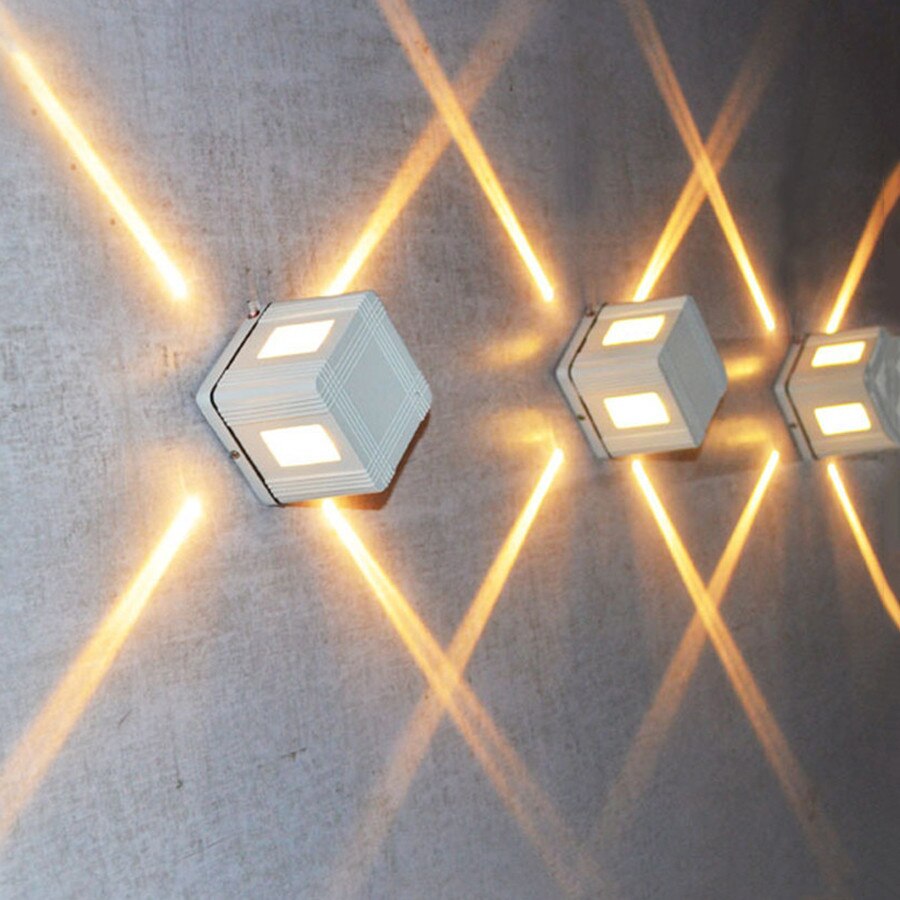 

Thrisdar LED настенный светильник черный
