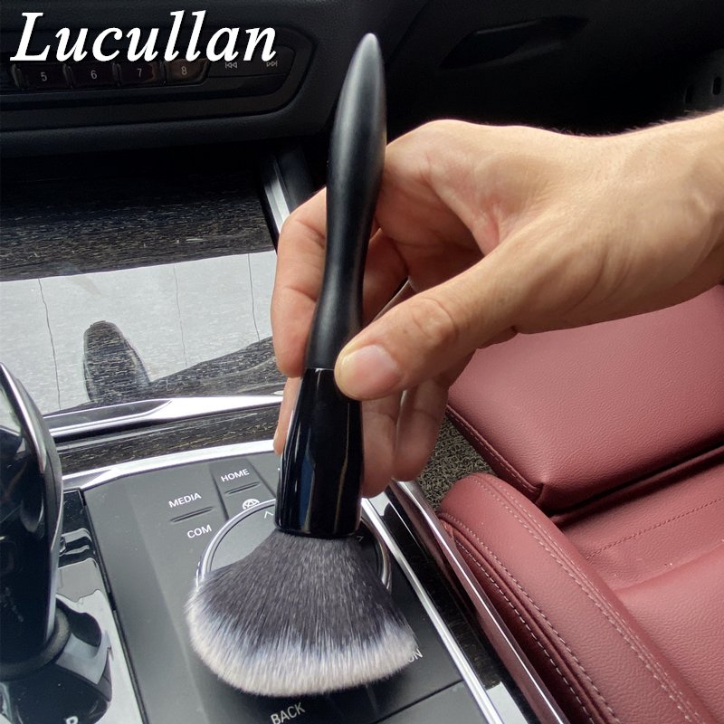 

Щетка Lucullan для удаления белых волос, 20 см