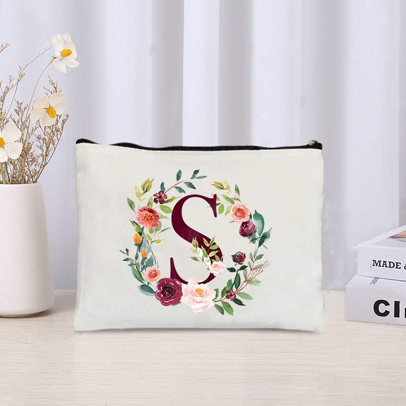 

Косметичка канвасная Floral Letters