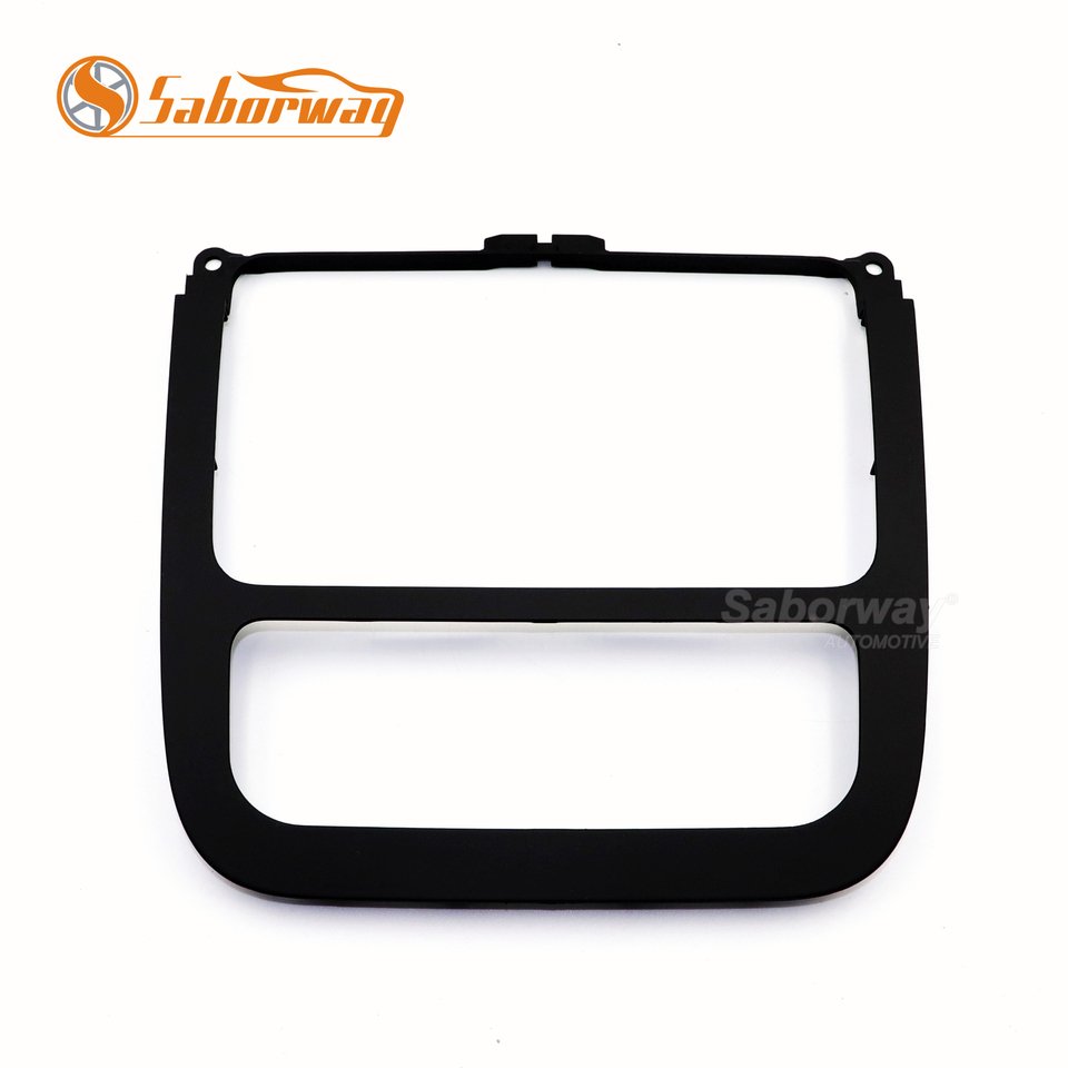 

Черная накладка на центральный CD-радио Saborway для Jetta 2011 1KD 858069 1KD 858 069