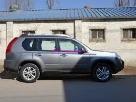 

Ручка-краска для царапин автомобиля подходит для Nissan X-TRAIL Paint Touch-up Pen Pearl White Pearl White Amber Gold Nissan X-TRAIL car