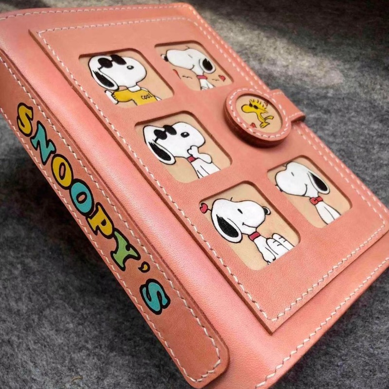 

Блокнот MINISO Snoopy A6 из искусственной кожи
