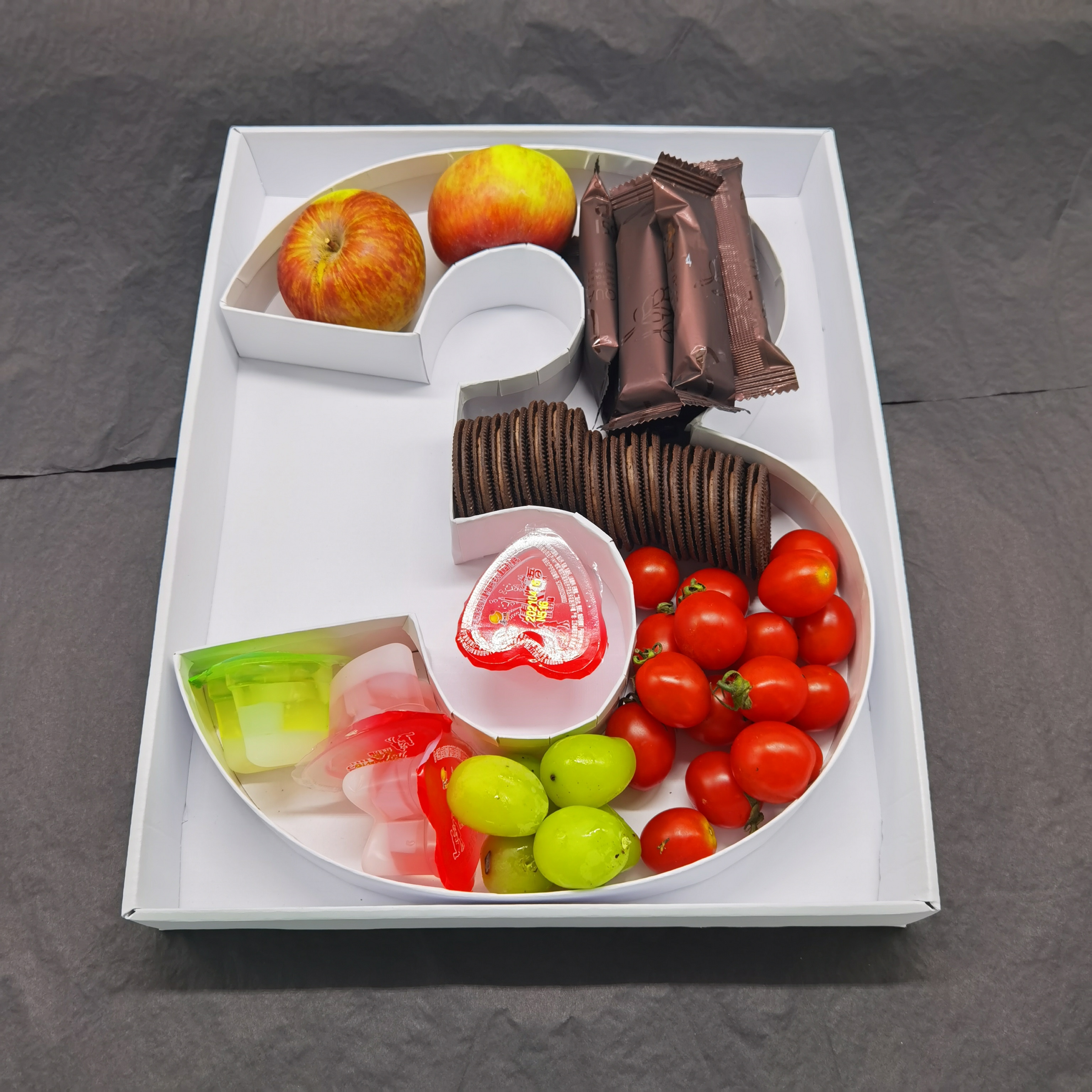 

Картонная коробка для конфет Wenpack 12 дюймов