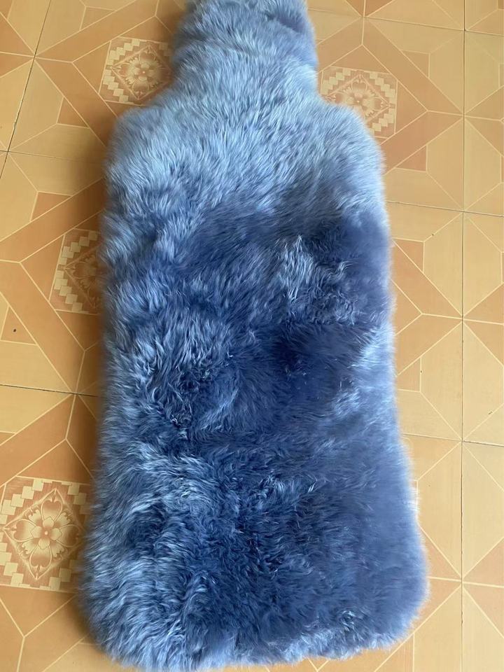 

Ковёр из овчины OFLBA