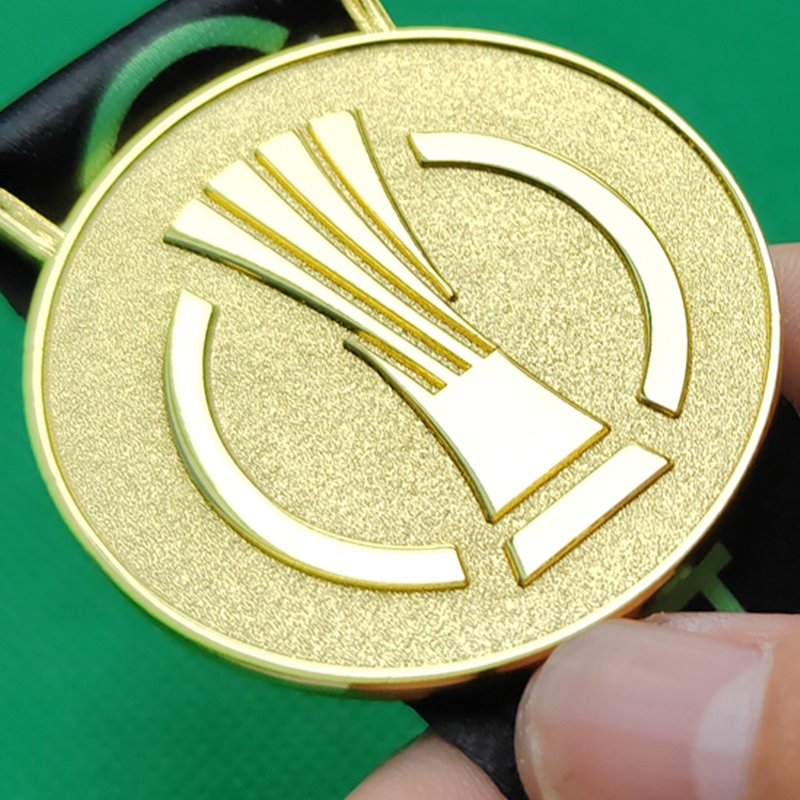 

Медали Лиги Конференциации Европы 2025 Медали чемпионов по футболу