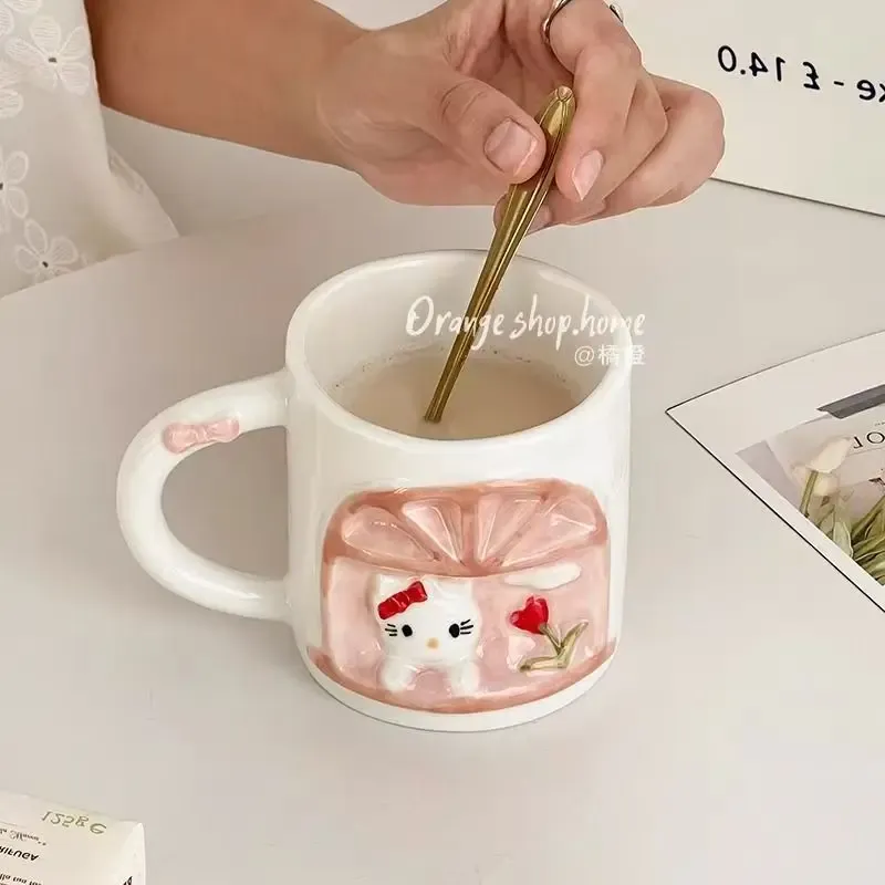 

Керамическая чашка для собаки сердце форма