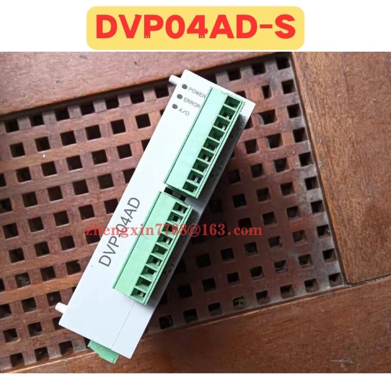 

Б/у модуль PLC DVP04AD-S