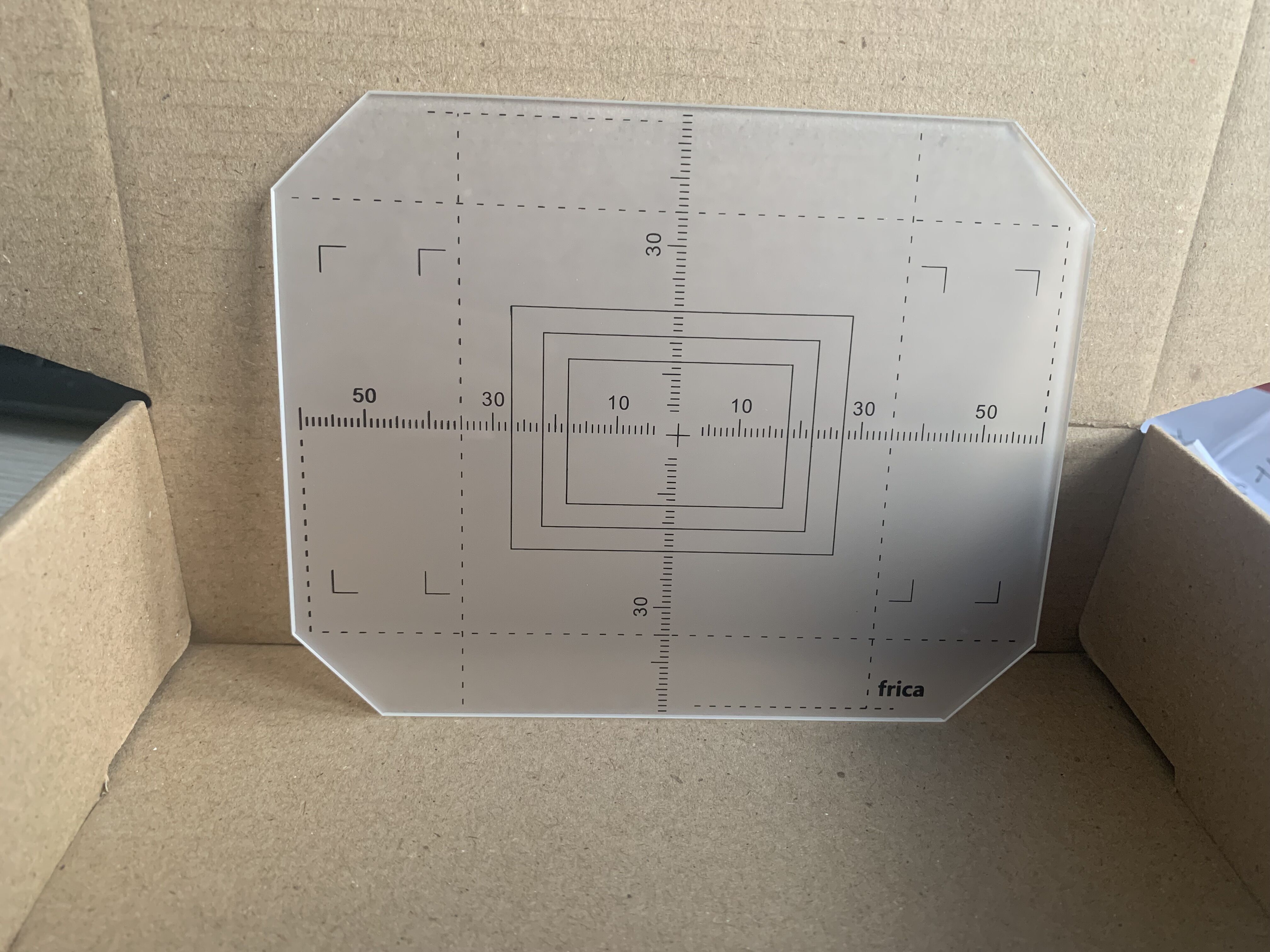 

Фокусирующий экран 4x5 Horsemans Toyo Sinar с сеткой