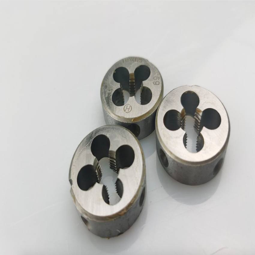 

Стоимость продажи 1 шт., 9Sicr, ручные штампы M10/m11/m12/m13/m14/m15*0,5-2,0 мм, штамп для стали, железа, алюминия, меди, резьба заготовки