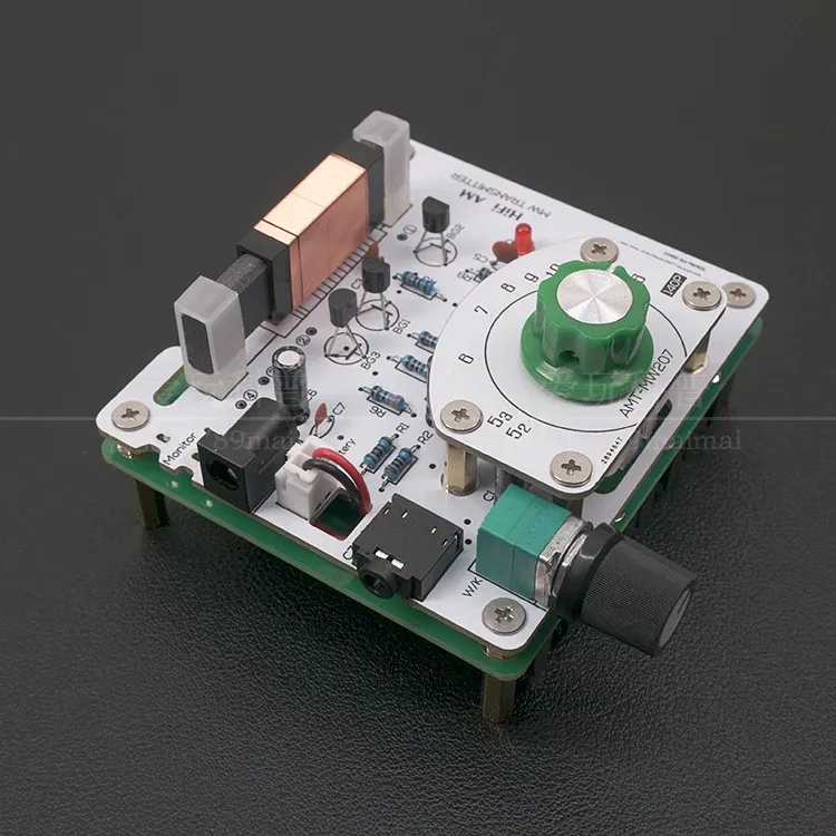

Средневолновой передатчик AMT-MW207