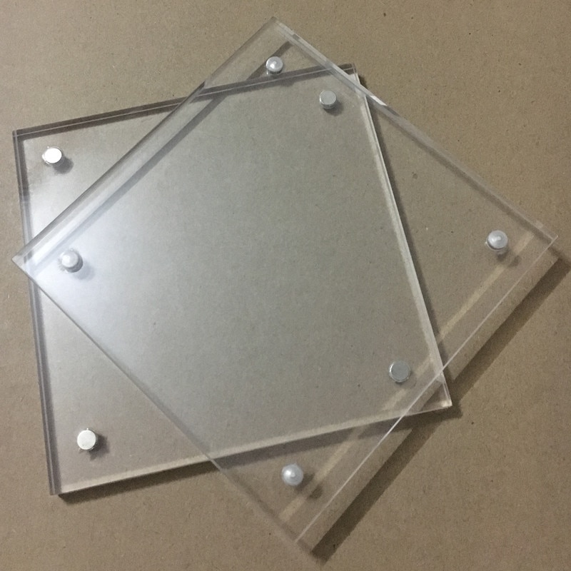 

Прозрачные акриловые фоторамки THZ 102x102 мм