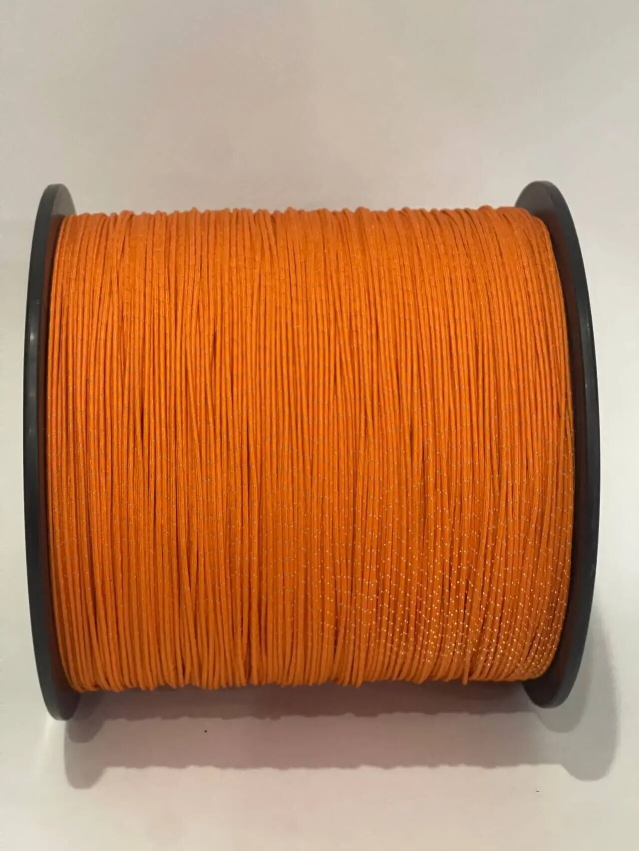 

100 футов/30 м 1,5 мм сердечник UHMWPE с полиэстеровой курткой, веревкой, светоотражающими трассерами, Guy Line для палатки, гамака, шнура