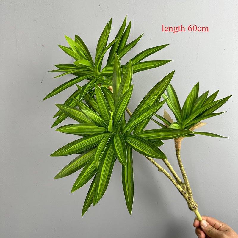

Искусственные тропические растения Green Aloes