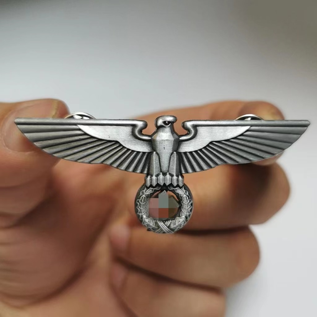 

Металлическая брошь Немецкий Орел