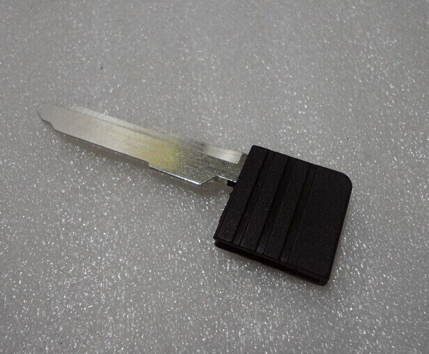 

5 шт. НЕОБРАБОТАННАЯ аварийная вставка Smart Key Blade для Mazda M6 RX8 CX-7 Smart Card