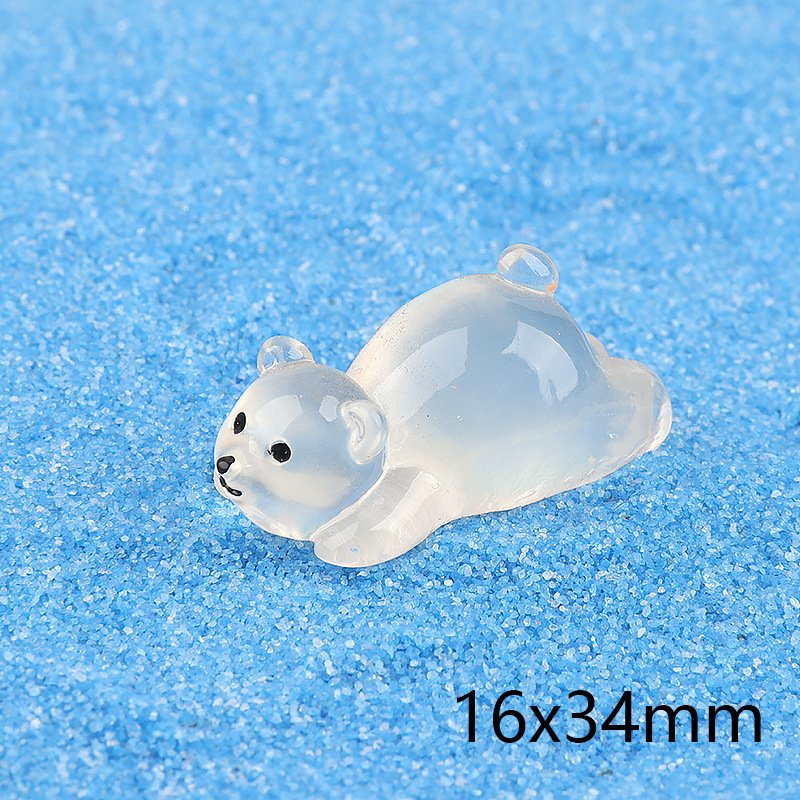 

Миниатюры белые медведи MINISO