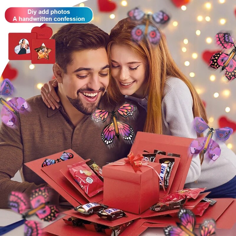 

Подарочная коробка с летающей бабочкой