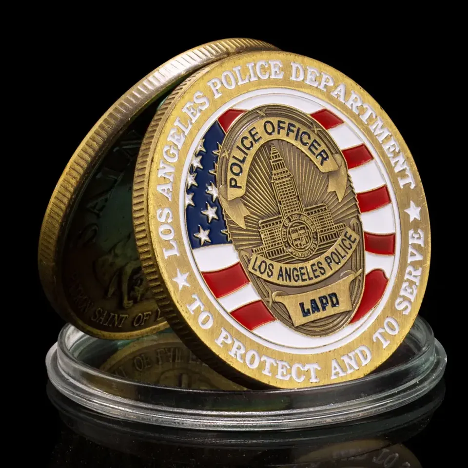 

Коллекционные подарочные монеты отдела США. Монета вызова с узором Saint Micheal.