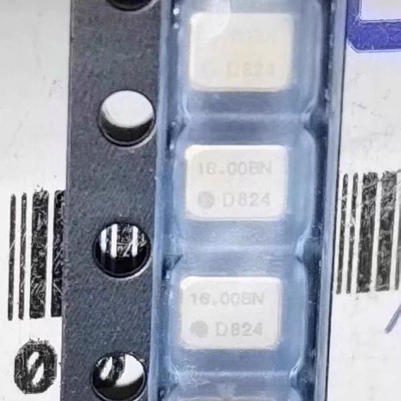 

SMD DSB321SDN Высокоточный кристалл с температурной компенсацией 3225 10 м 12 м 24 м 25 м 26 м 32 м 50 м Совершенно новый