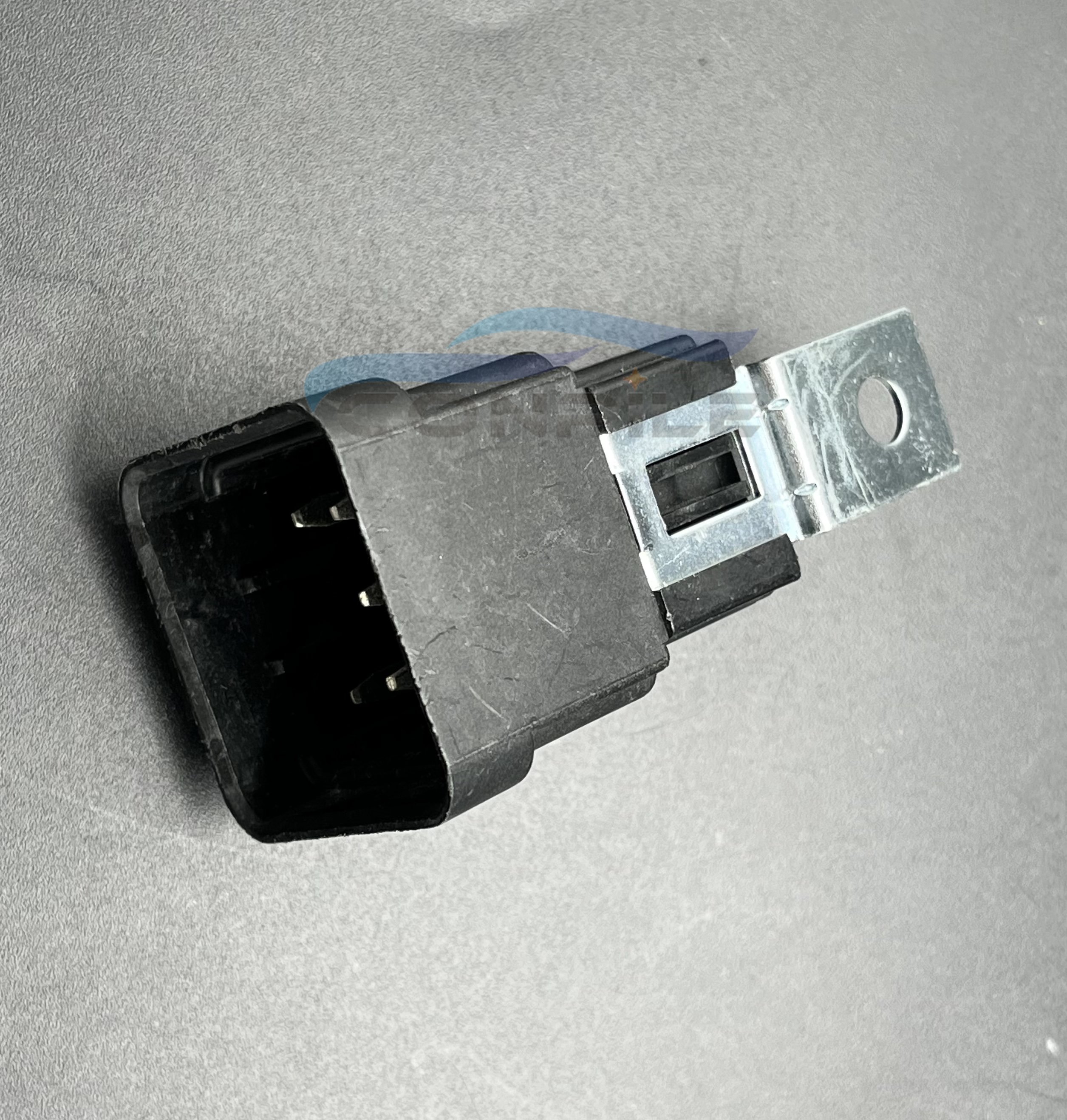 

1 шт. автомобильное реле 898H-1CH-D1SW-R1 U05 12VDC 898H-1CH-D1SW-R1