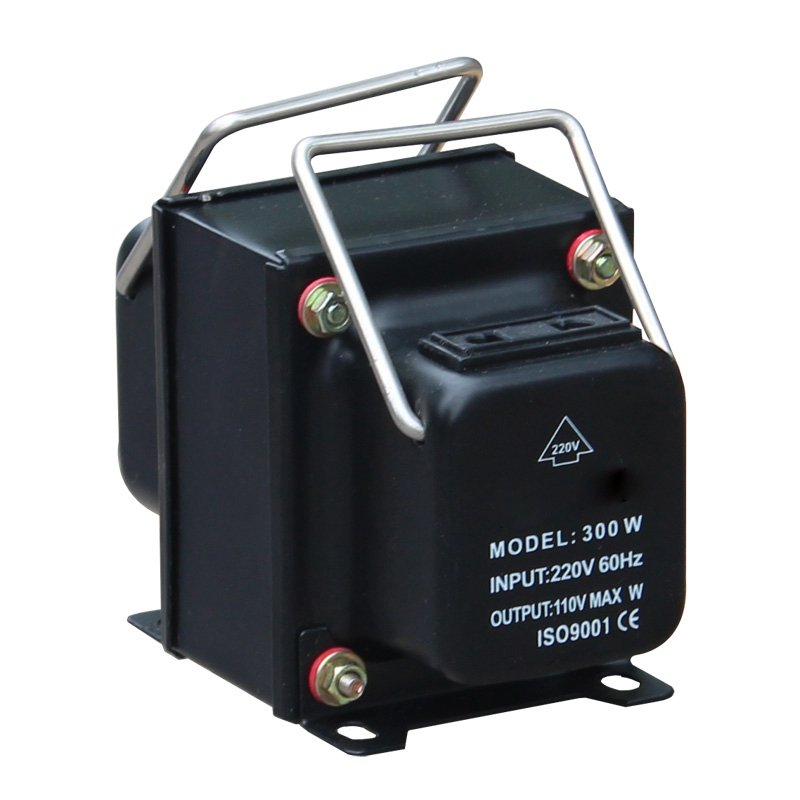 

Портативный трансформатор TC-300W 110-220В