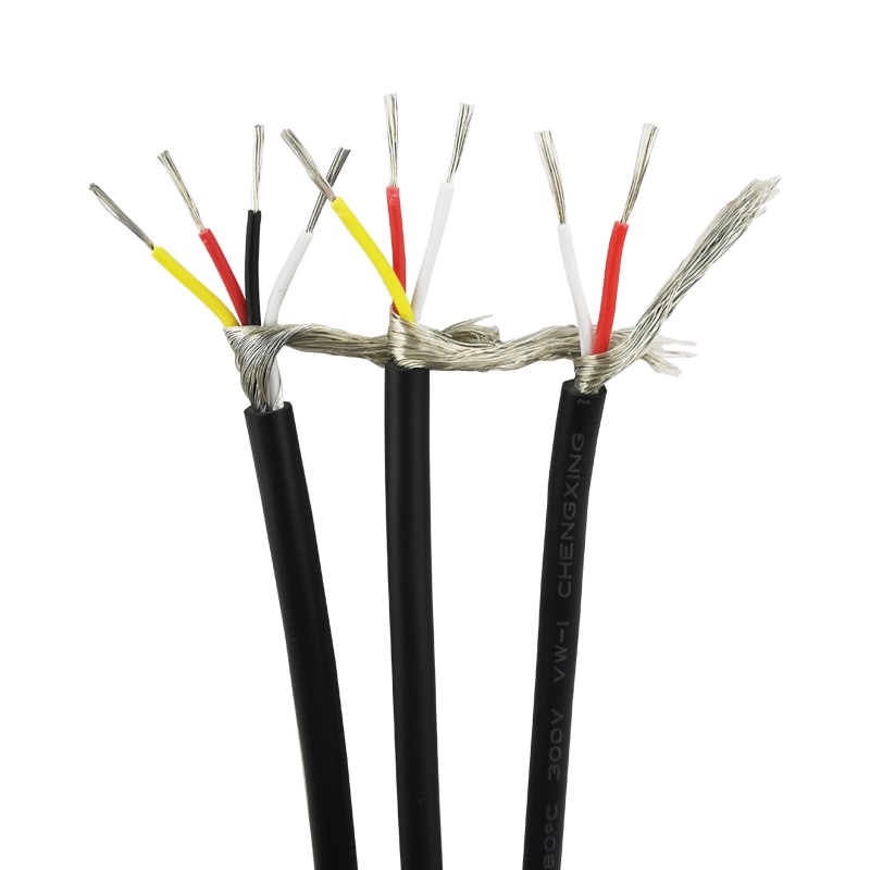 

Экранированный аудио кабель 28AWG 3-х жильный