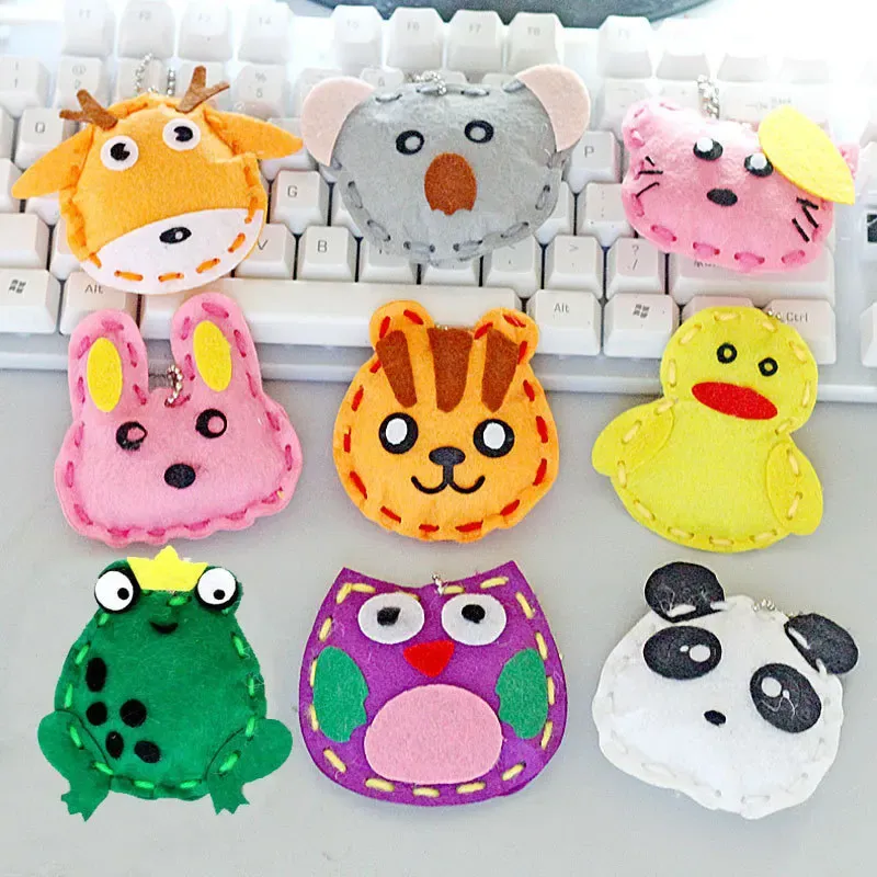 

Набор ручных игрушек из нетканного материала 10 шт.