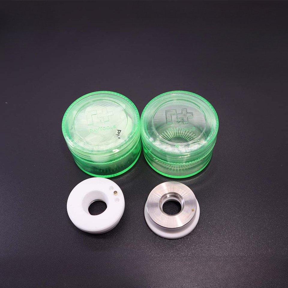 

Держатель сопла Raytools Ceramic Dia28mm