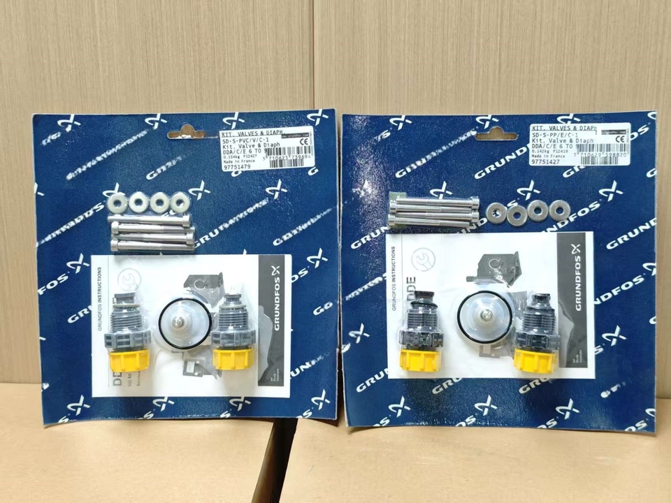 

Комплект насосов DDA 7.5-16 AR PV DDC-6/9 PVT Grundfos новый и оригинальный