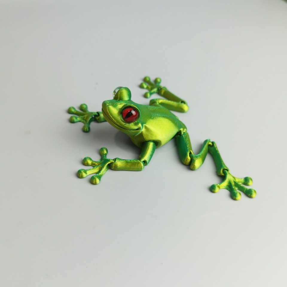 

Деревянные фигурки лягушек